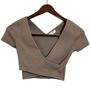 Babaton Aritzia Faux Wrap Cross Front Cropped Neutral Stretchy Shirt Top Small